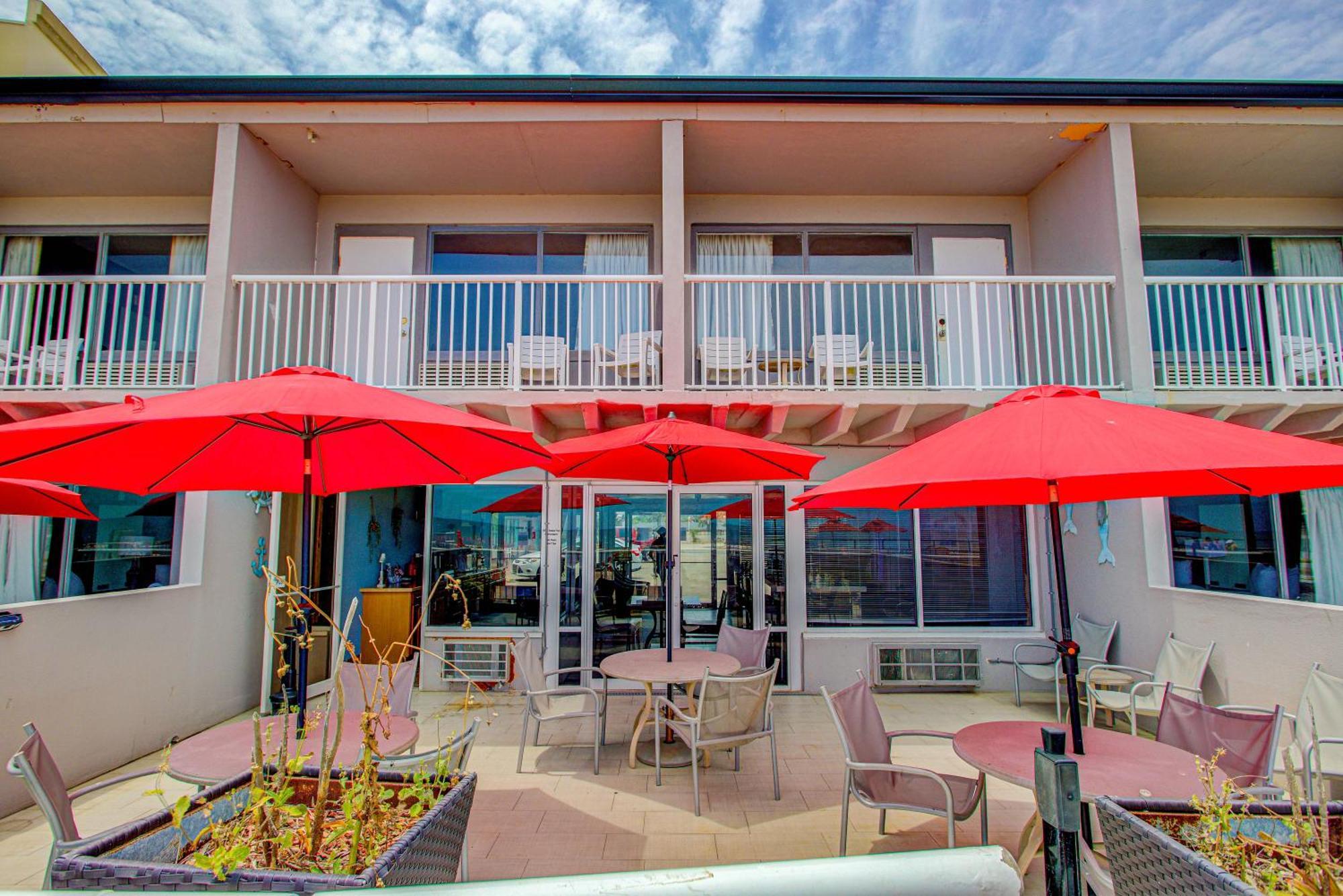 House Hotel
