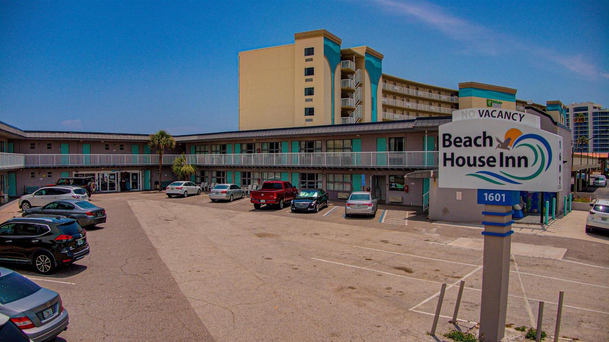 Hotel House 2*